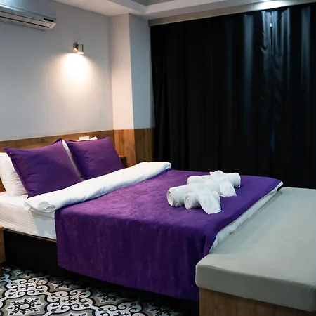 Greenpine Taksim-3