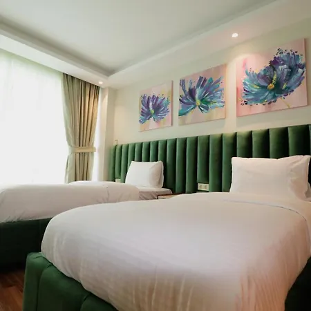 Grand Luxury-2