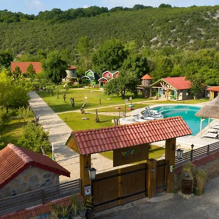 Dachas Cove Hotel-2
