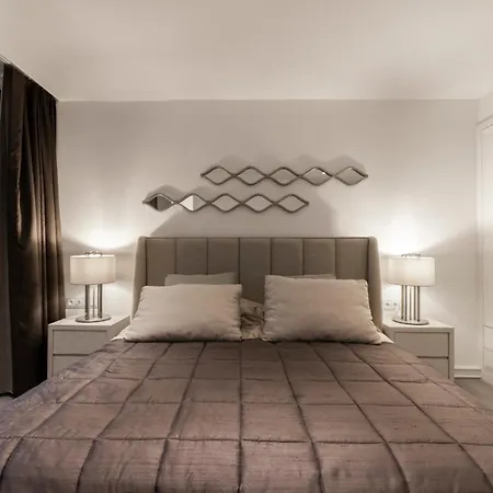 Villas Bodroom City Center Miramar-3