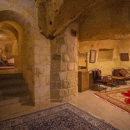 Pietra Cave Suites-3