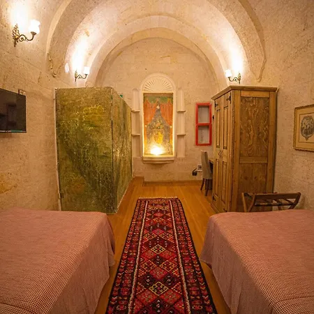 Pietra Cave Suites-2