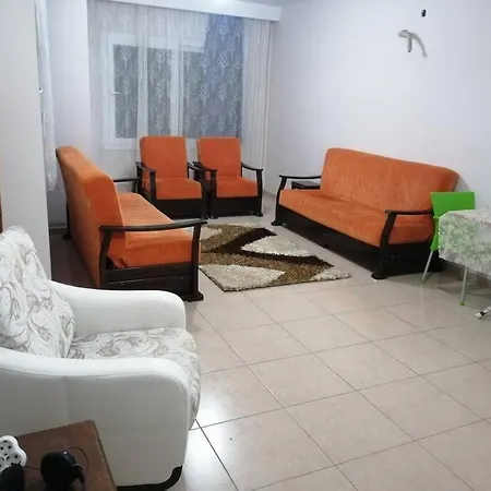 Sehir Merkezinde Bulunan Genis, Konut Ici Oezel Oda-2