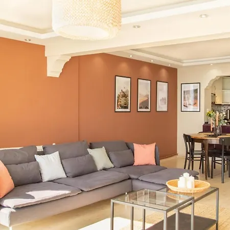 Exceptional Flat With Gorgeous Sea View In Izmir-2