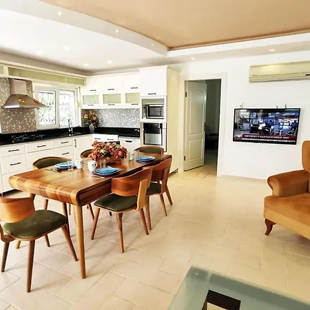 Exceptional Villa With Private Pool In Antalya-2