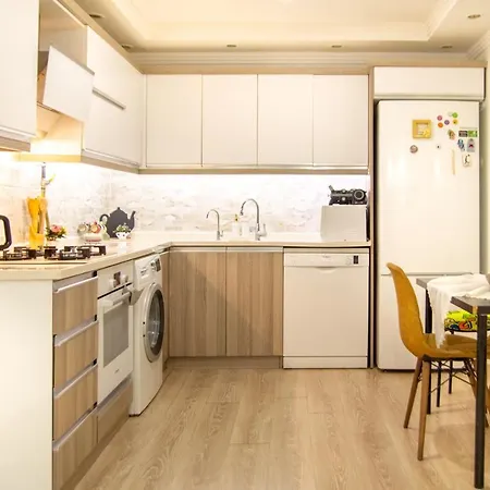Modern Flat With Backyard Close To Karsiyaka Coast-2