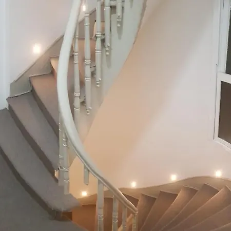 Well House-3