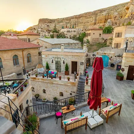 Elysion Cave Suites-2