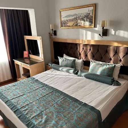 Blue Tuana Hotel Old City-3