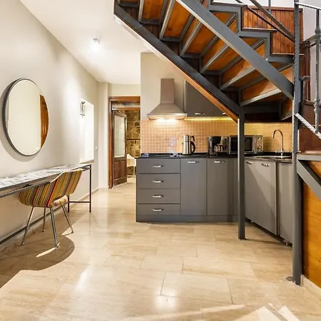Mesmerizing Flat Near Hadrians Gate-2