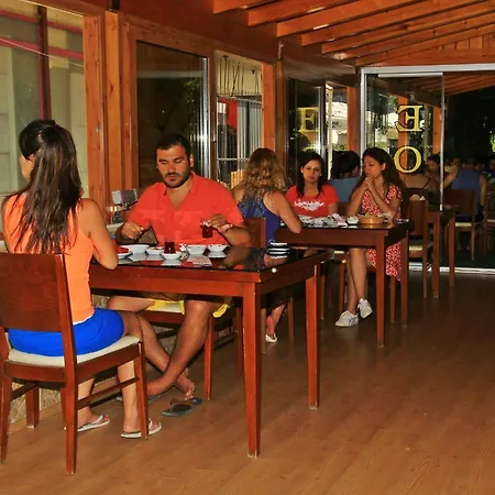 Koz Eren Otel Cesme-3