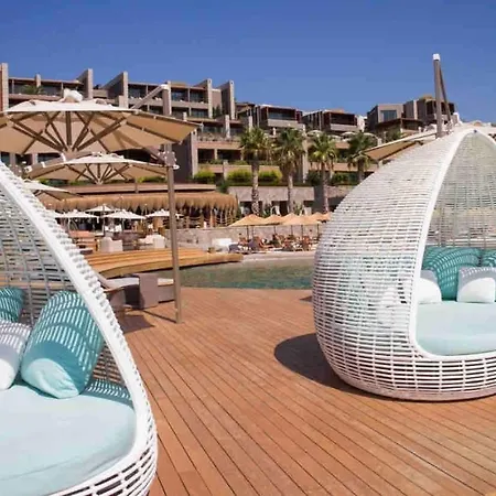 Luxury Villa Inside Resort-2