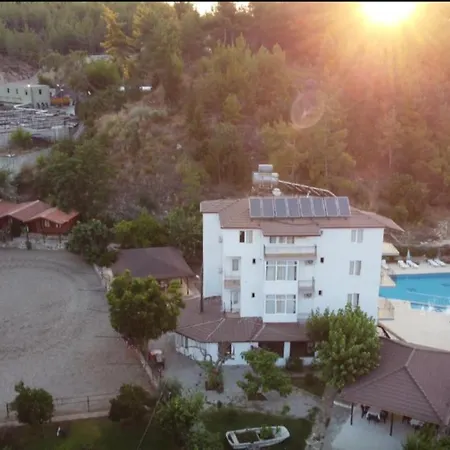 Oranj Ranch Hotel-3