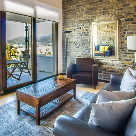 Villa With Private Pool And Lovely View In Bodrum-2