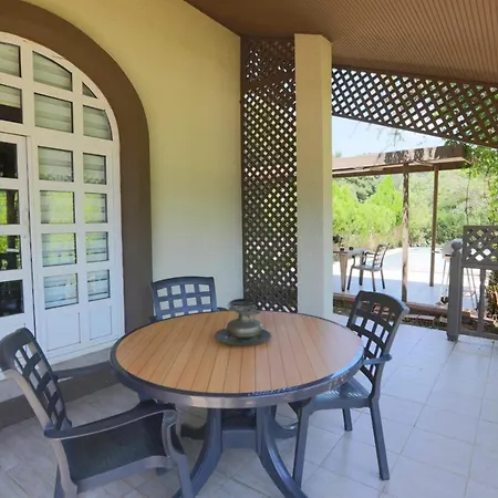 Serene House Surrounded By Nature In Beykoz-2