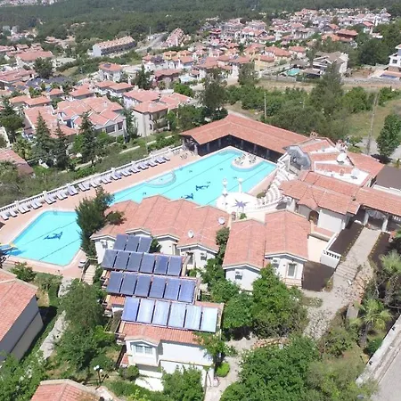 Artemisia Royal Park Club Hotel-3