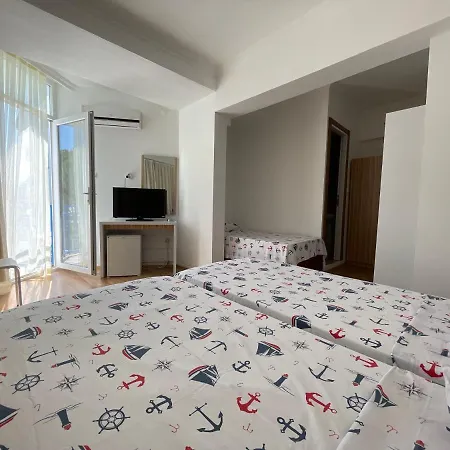 Hotel Status-2