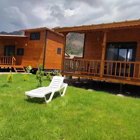 Ugur Pansiyon Bungalows-3