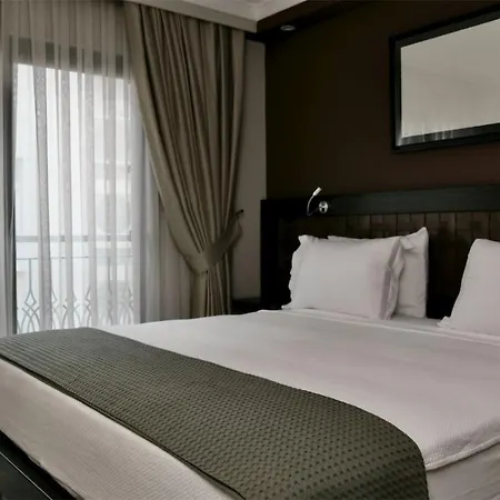 Goecek Random Rooms By Lookbookholiday-3