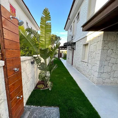 Villa Nar-2