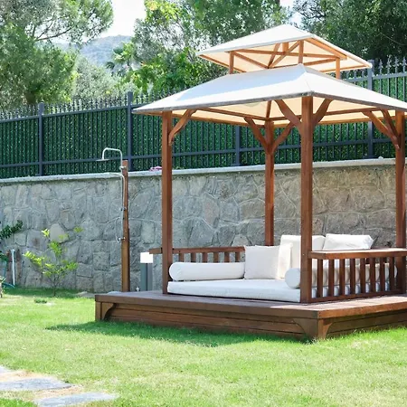Luxe Villa Nature Life 2-2