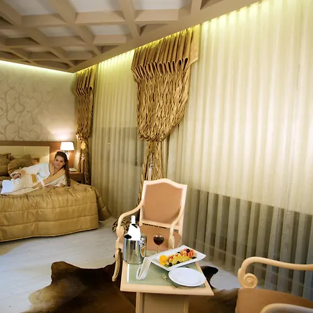 The Time Hotel Old City-3