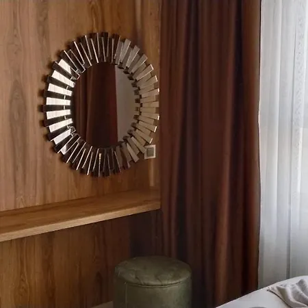 Grand53Hotel-2