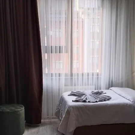 Grand53Hotel-3