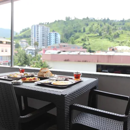 Boss Hotel-3