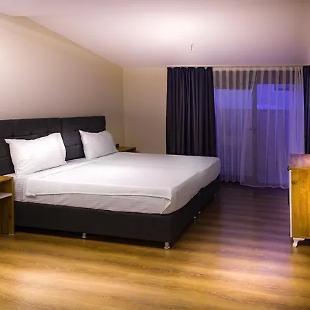 Privado Momentum-2