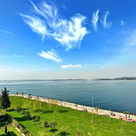 Darica Bayramoglunda Essiz Deniz Manzarali Yali Daireleri, Ada Balyonoz Otel-2