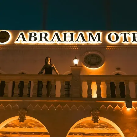 Abraham Otel-2
