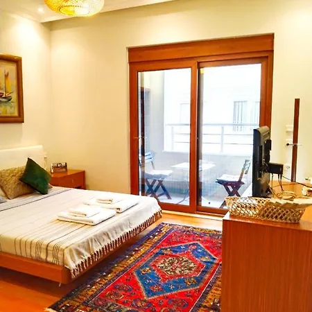 Oezcelik Apartmani-3