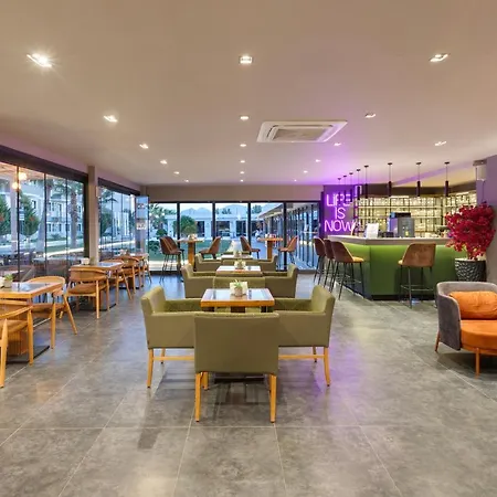 Hotella Resort & Spa-3