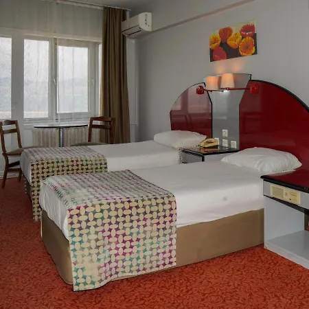 Hotel Eken-3