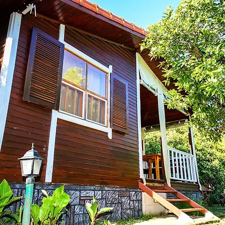Three Islands Bungalow-3