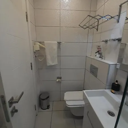 Queen Victoria Suit Apart Otel-3