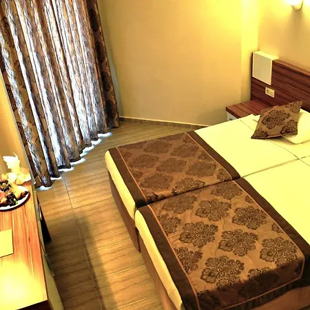 Sun Beach Park Spa Hotel-3