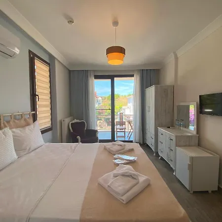 L'Aura Hotel Cunda Island-2