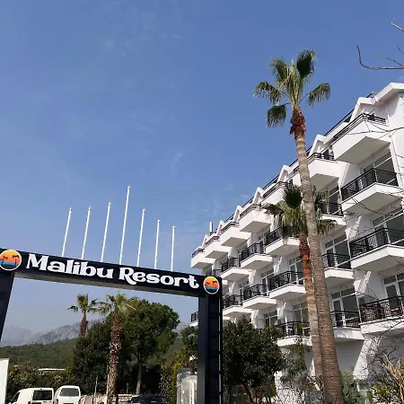 Malibu Resort-3