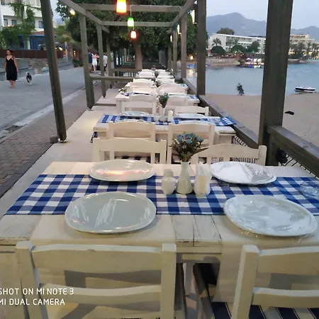 Mar Beach Hotel-3