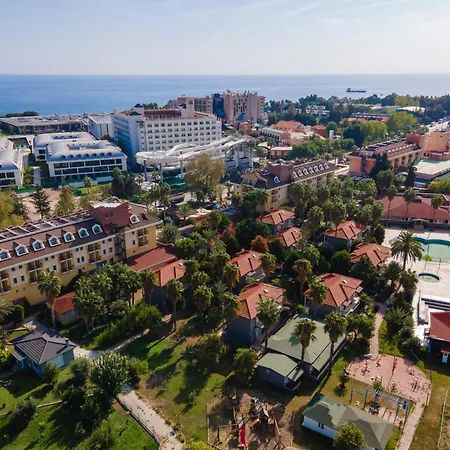 Mir'Amor Garden Resort Hotel-2