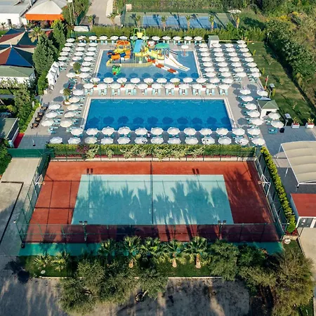 Wyndham Garden Lara-2
