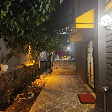 Park Hotel Rooms & Apart-3