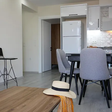 Bright House Apart-2
