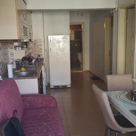Private Rooms And Flats Apartments-2