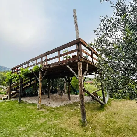 Tiny House Framed By Nature Near Sea In Karaburun-3
