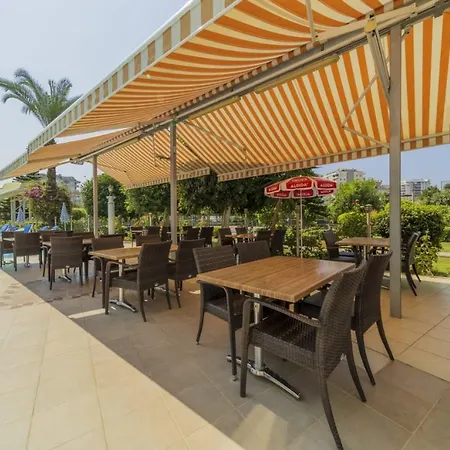Lovely Flat With Shared Pools In Alanya-3