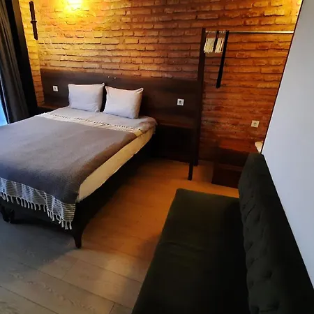 Fanus Suites Karakoey-2