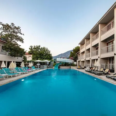 Golden Life Resort Hotel & Spa-3
